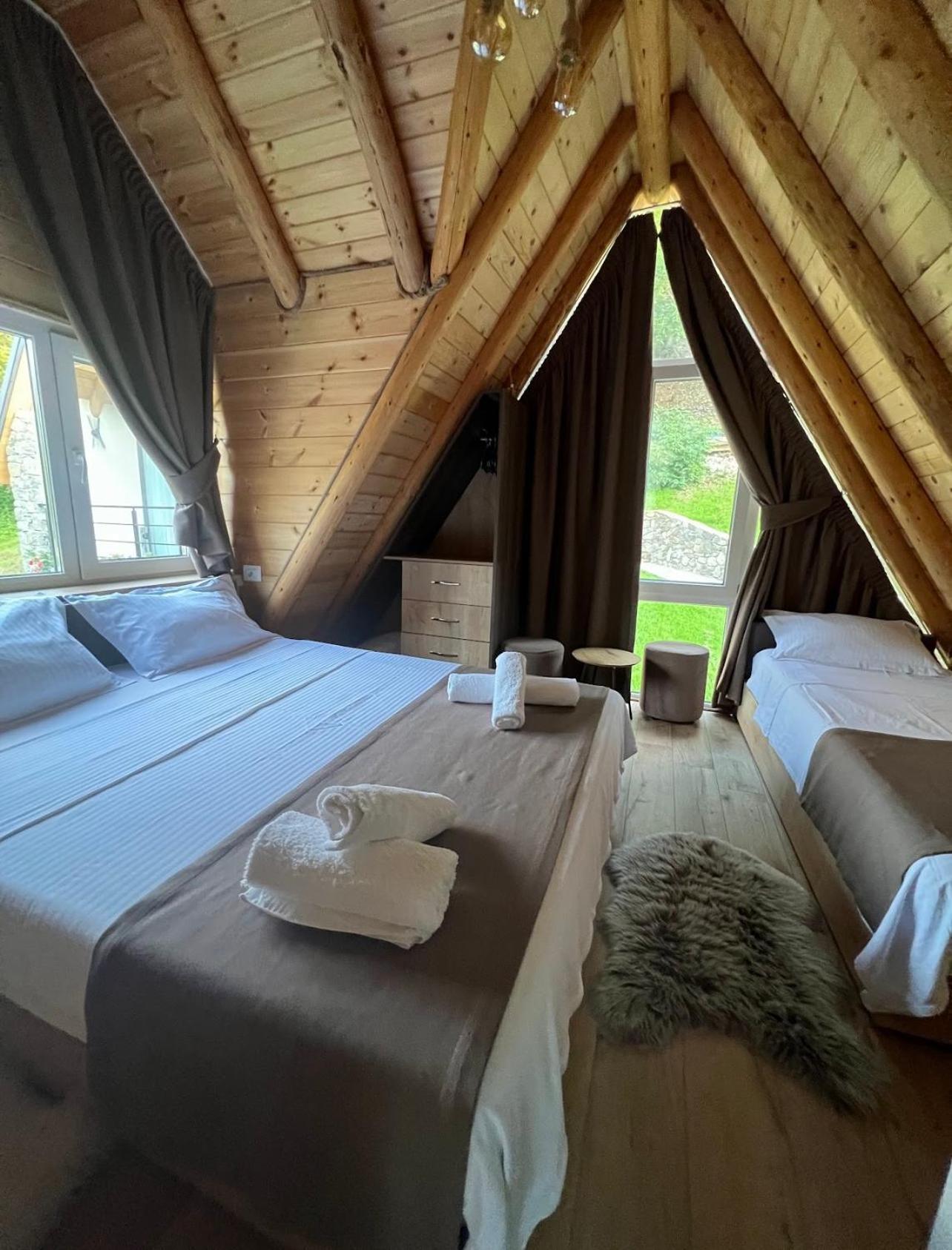 Columbus Villas Vermosh 외부 사진